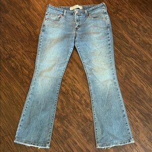 Levi Blue Boot Cut Jeans Vintage-Inspired